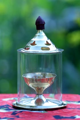 KKK Retailers Brass and Glass Akhand Deep Diya with Cover for Puja | Deepam Jyot Diya Oil Lamp | Pooja Articles and Pooja Items for Home Temple | 5 Inch, 0.25 Kilograms, 7.6 x 7.6 x 12.7 Cent