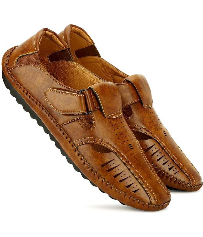 Buxton - Tan  Men's Sandals
