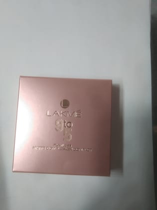 Lakme Flawless Matte complexion compact melon matte 