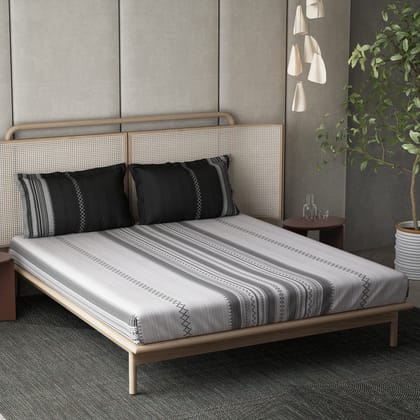 DDECOR - Africana Collection 100% Cotton Ethnic Pattern 136TC Super King |274 CM X 274 CM| Black And White