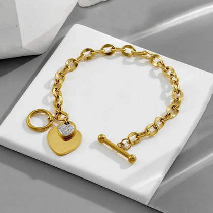 Golden Heart Charm Bracelet (Anti-Tarnish)
