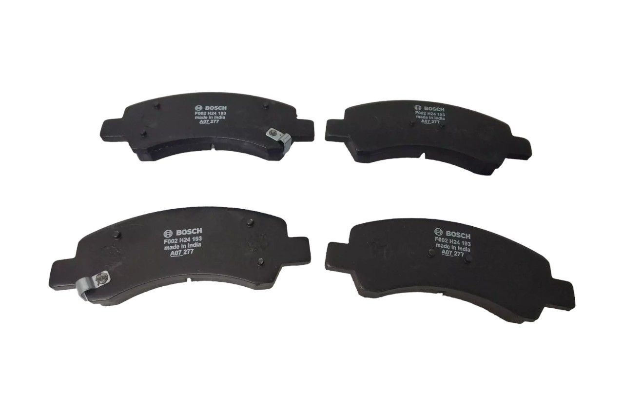 Bosch Front Brake Pad Set AV604679