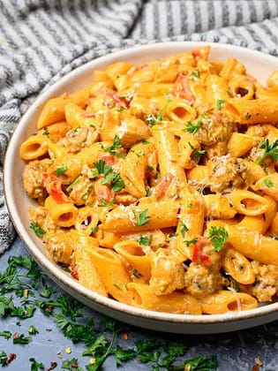 Chicken Pink Sauce Pasta