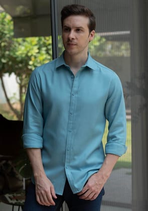Tencel™ Shirt in Niagara Blue-S · 38 - 39''