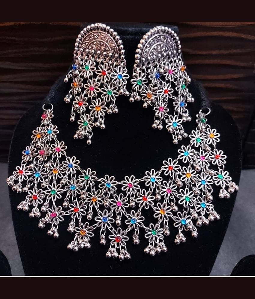 Samridhi DC Silver Alloy Necklace Set ( Pack of 1 )