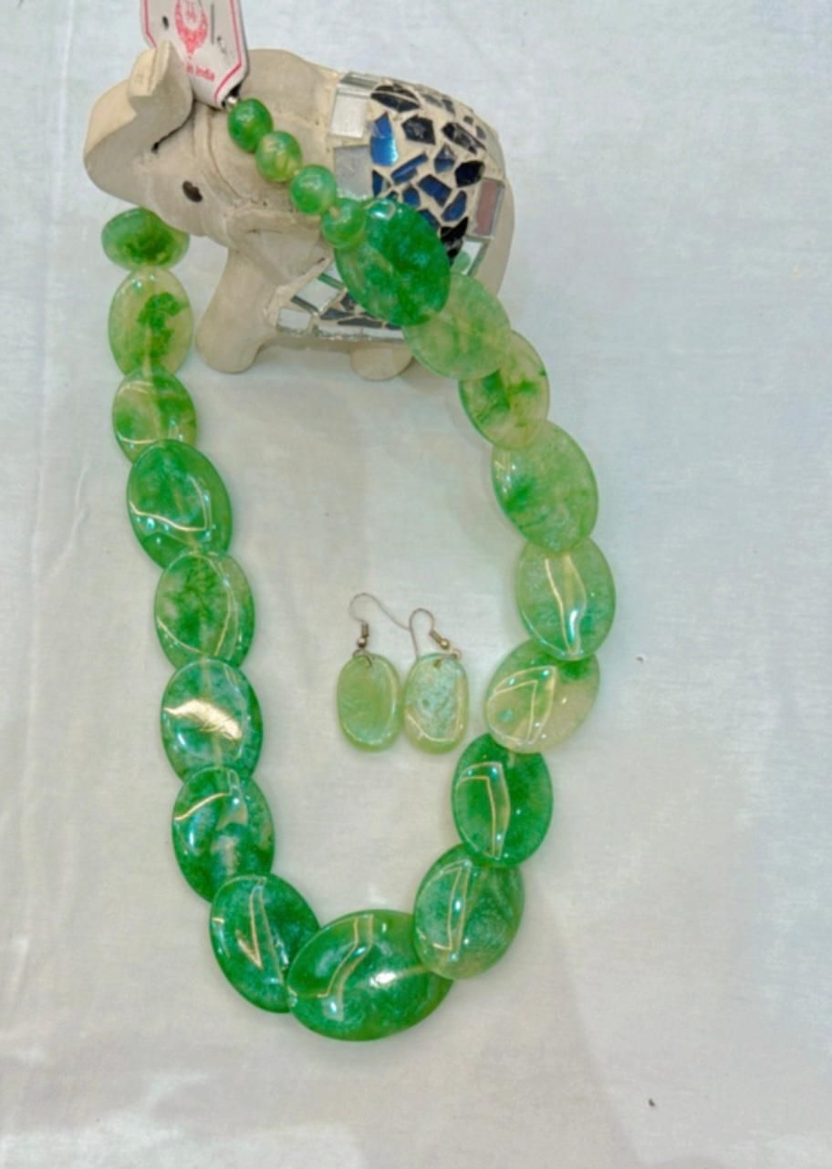 RNK Light Green Oval Shape Beads Necklace Set
