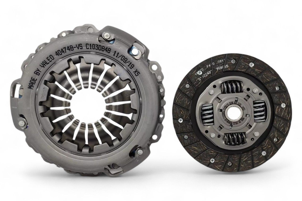 Valeo Clutch Set (Disc+Pressure Plate) AV336453
