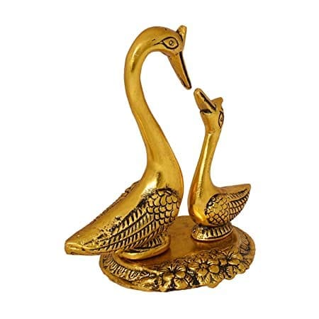 Metal Swan Set Statue Pair of Kissing Duck Decorative Showpiece Hans Ka Joda (Golden - 15x14x9 cm).