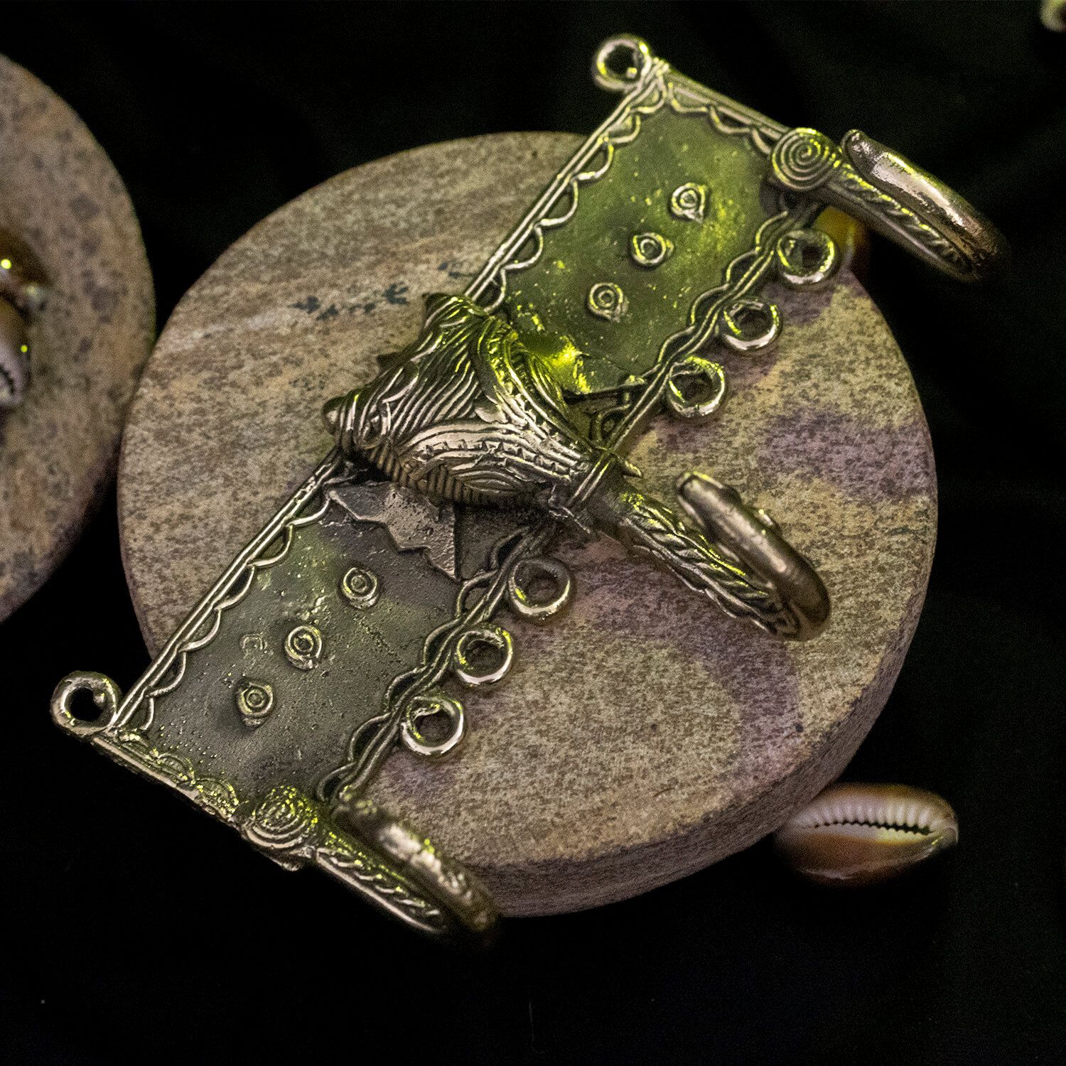 Dhokra Craft Elephant Head Key Holder