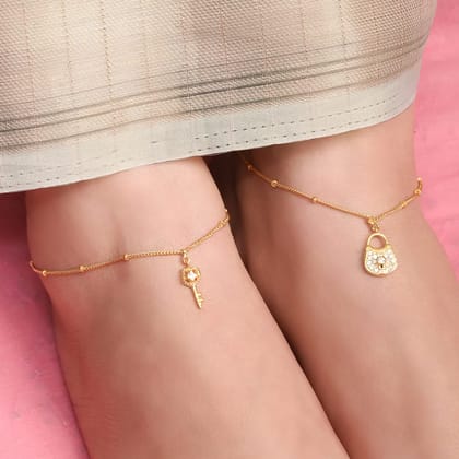 92.5 Sterling Silver lock and key charm anklet-Gold