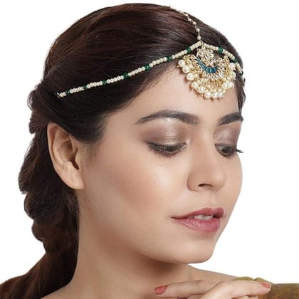 Gold-Plated Green Kundan Studded Mathapatti tika