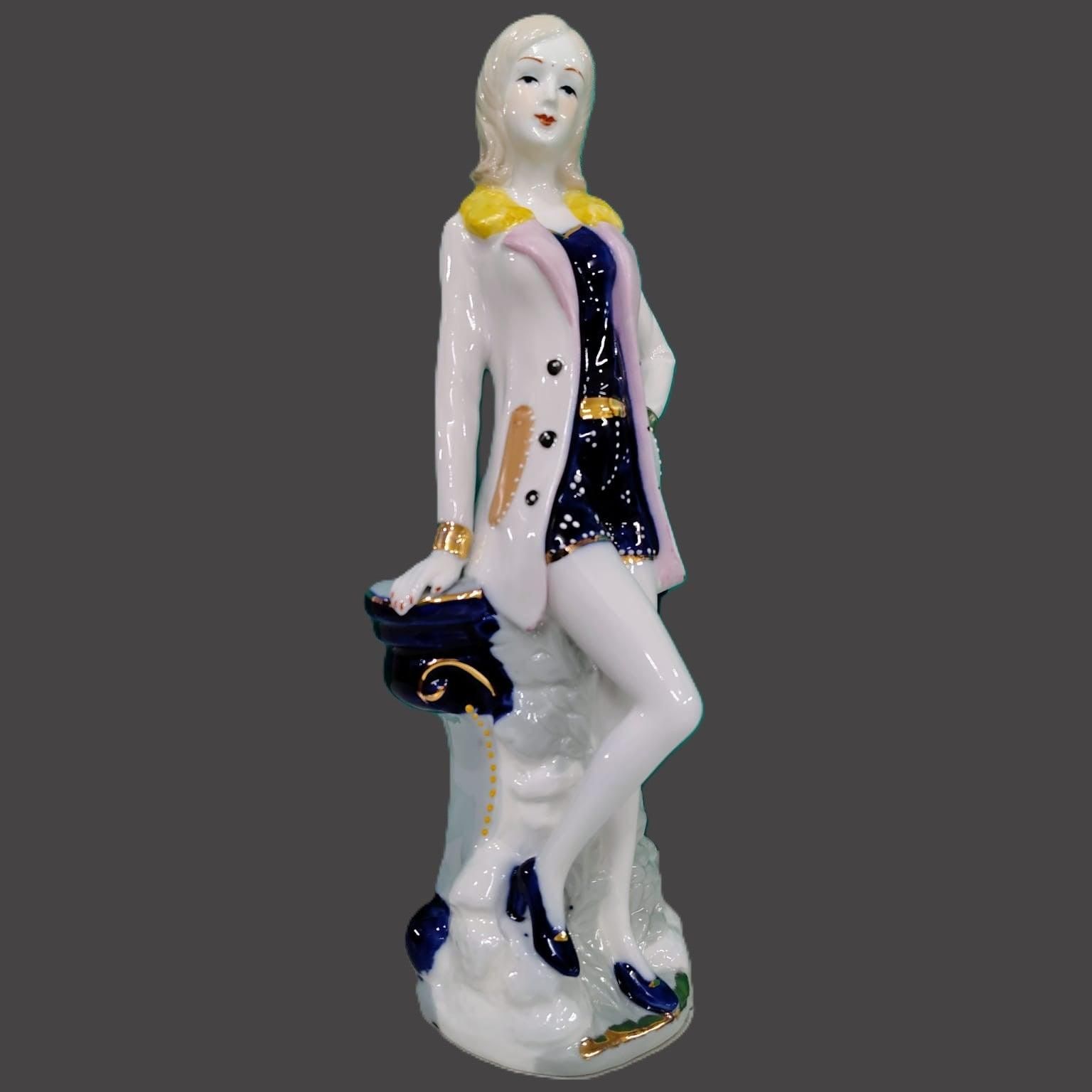 Victorian Lady - Wanderlust Girl Style 9-Porcelain | Glossy Finish / H: 12  |  L: 5 | W: 4 (Inch)