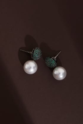 Lucia Emerald Zirconia Stud Earrings-Zirconia
