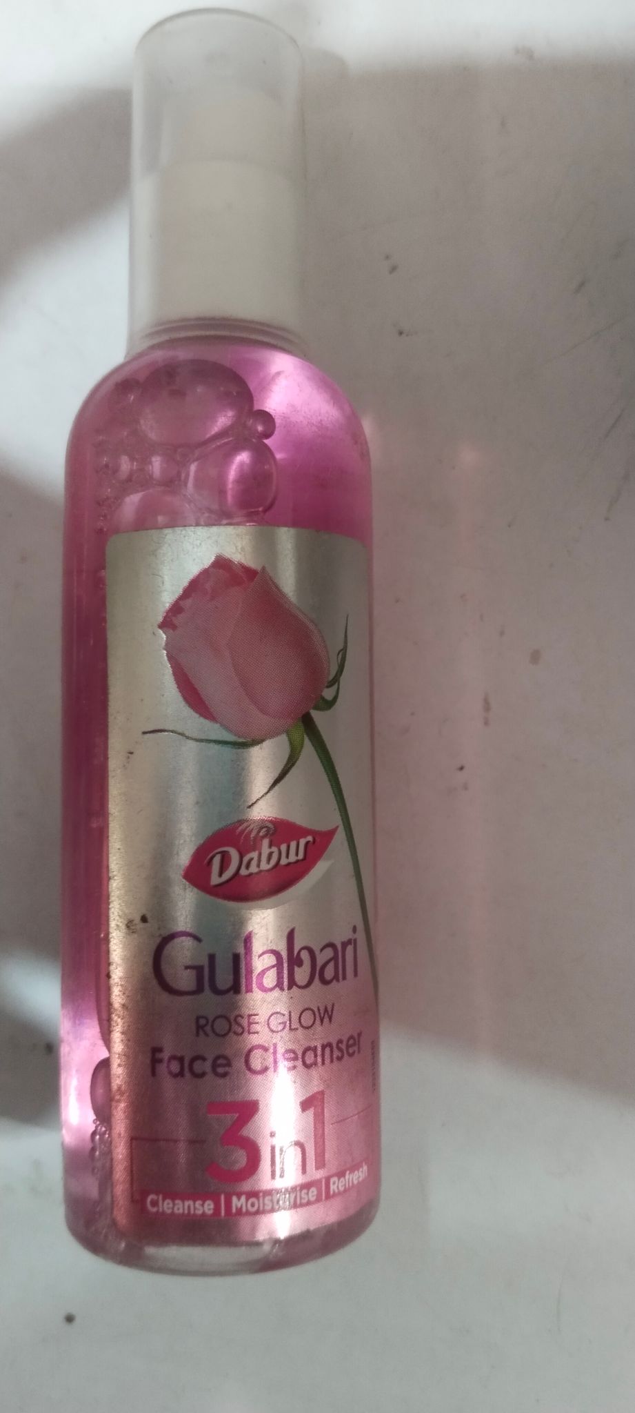 Dabur Gulabari Rose Glow face cleaner 