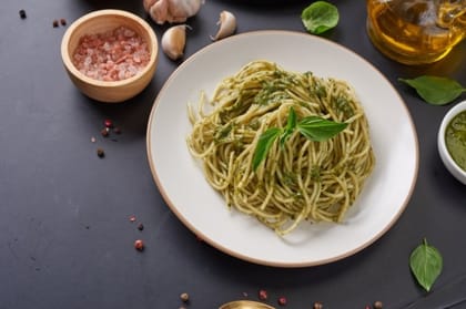 Non veg pesto spaghetti