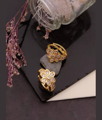 Shivay Fashion Gold Bali Earrings ( Pack of 1 )