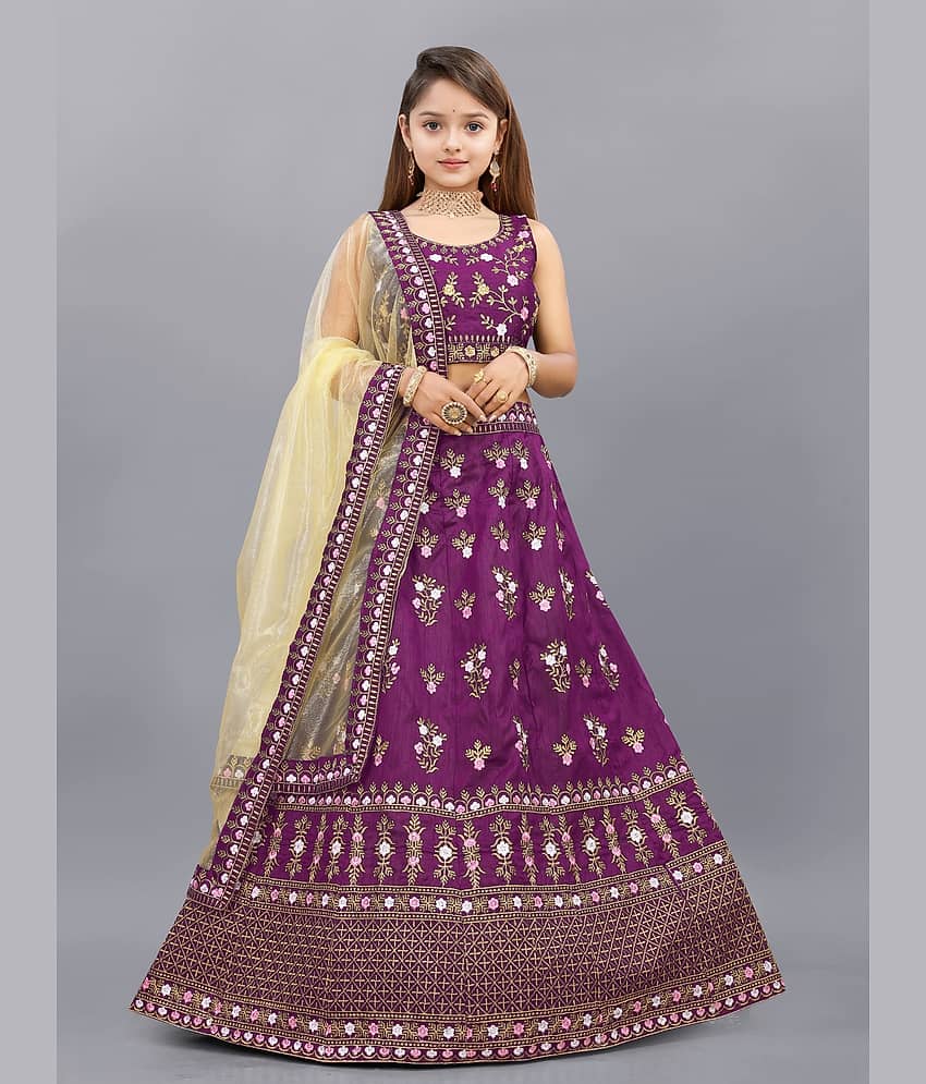 Apnisha Silk Lehenga Choli Set For Girls ( Pack of 1 , Green )