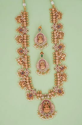 Elegant Srilatha Rola Gold Work Jewellery Set