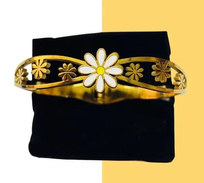 Kozykit Premium Gold-Plated Elegant Bracelet with White Flower for Women | Stylish Fashion Bracelet for Girls | Anti-Tarnish Jewellery | Party Wear, Daily Wear & Gifting Bracelet