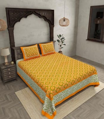 Floral Double Bedsheet With 2 Pillow Covers