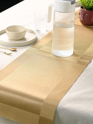 VON CASA Golden Table Runner