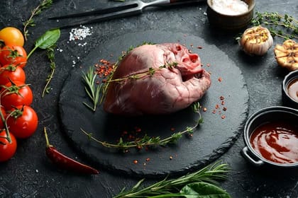 Premium Pork Heart - 500 gm  by PeppaPork