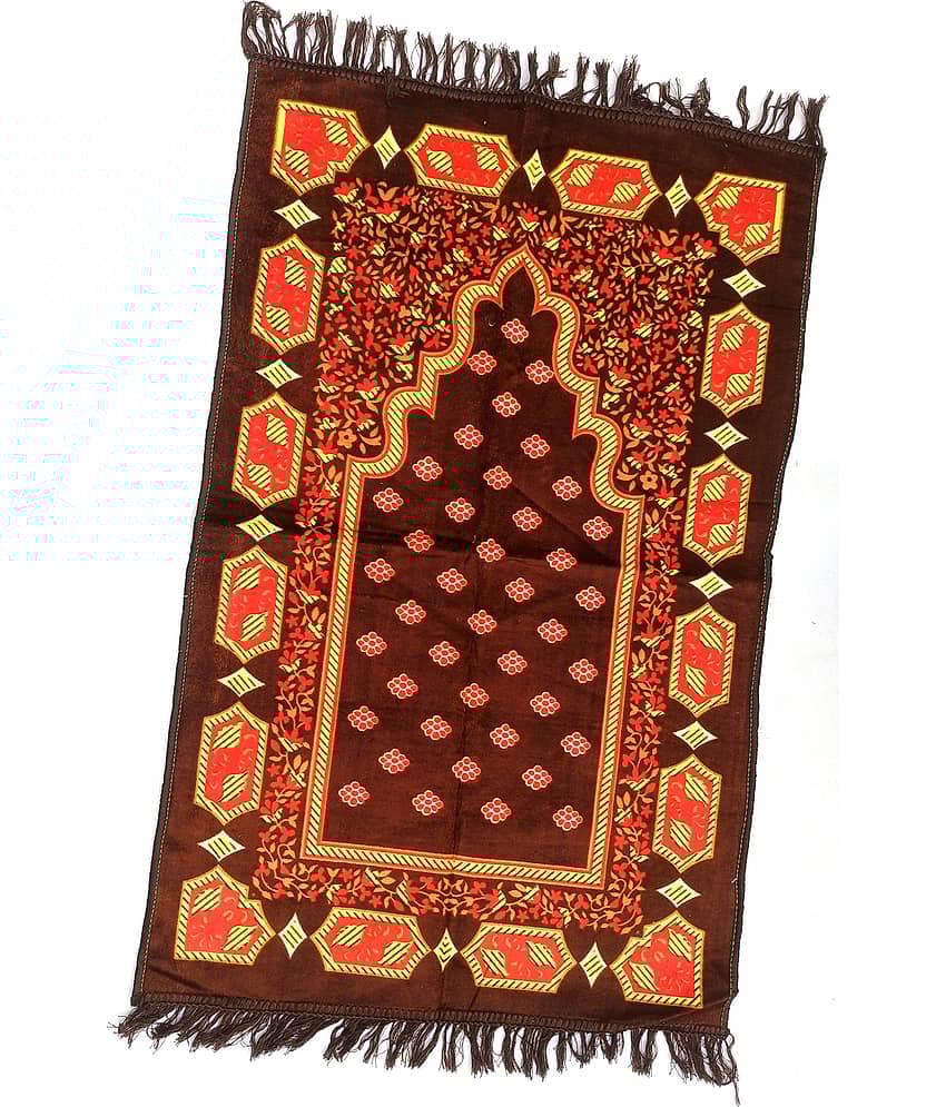 ALRAZA LOOMS Brown Single Anti-skid Velvet Prayer Mat ( 110 X 70 cm )