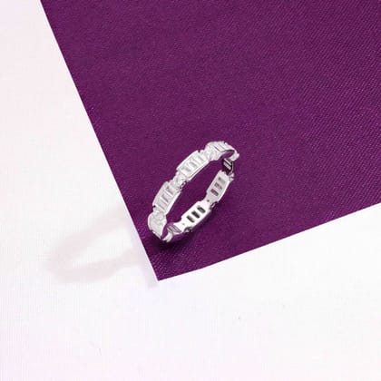 Sterling Silver Baguette Band Ring-White Stone / Silver / 5