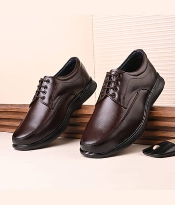 Leeport Black Men's Derby Formal Shoes