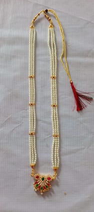 Elegant Pearl Necklace for a Timeless Glow Elegant Pearl Necklace for a Timeless Glow