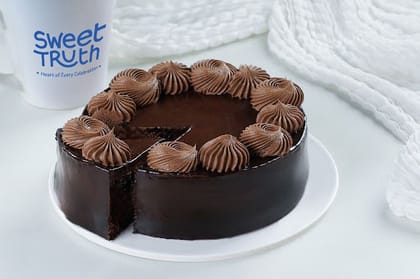 Chocolate Mousse Cake (Half Kg) (Eggless)