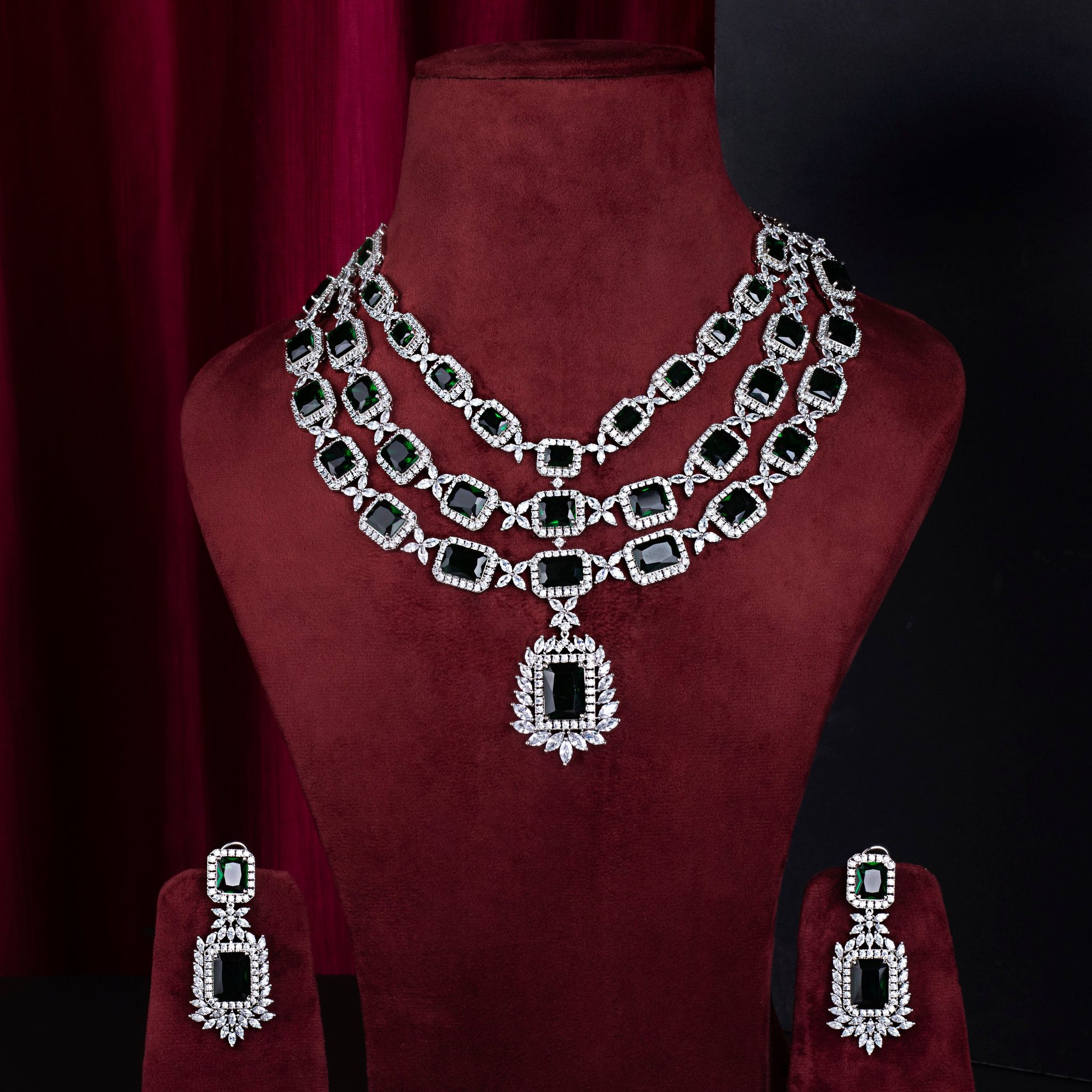Whimsical Emerald Diamond Set-CZ DIAMONDS STONES / EMERALD GREEN