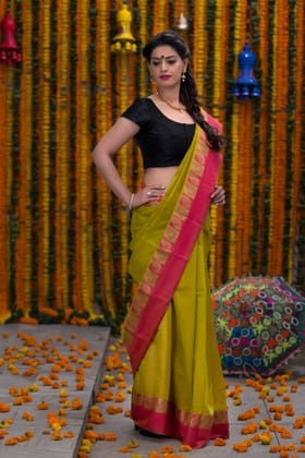 Green Colored Festive Wear Printed Soft Silk Saree