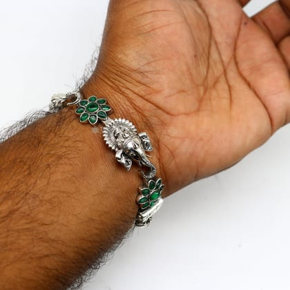 925 sterling silver idol Ganesha design bangle bracelet kada with amazing floral style green stone, gifting ethnic jewelry nba382