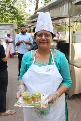 Aaswad Caterers Pudina Sarbat (50ml Glass) | Instant Summer Drink