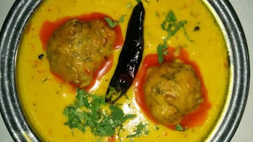 Kadhi Pakoda