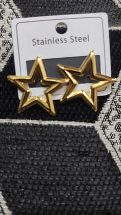 Star Earring..
