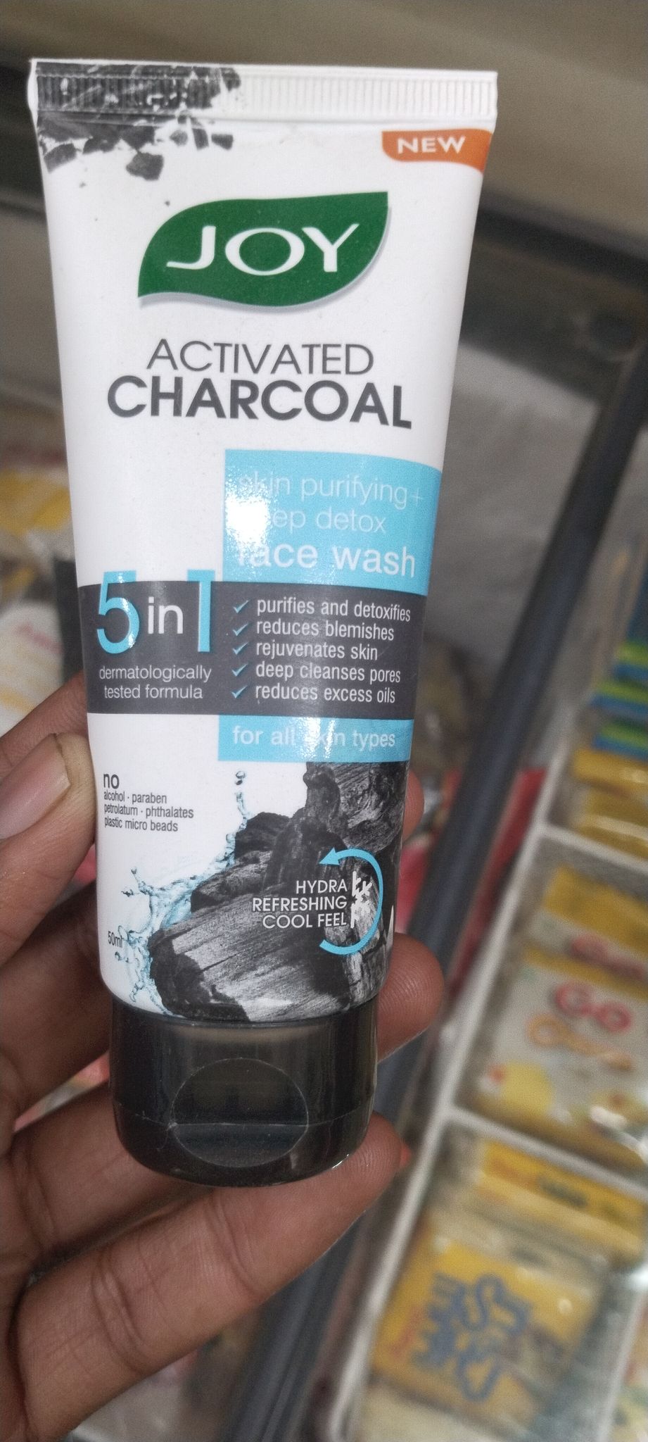 Joy activated charcoal face wash 