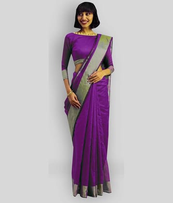 Bhuwal Fashion Cotton Silk Solid Saree With Unstitched Blouse Piece ( Red )