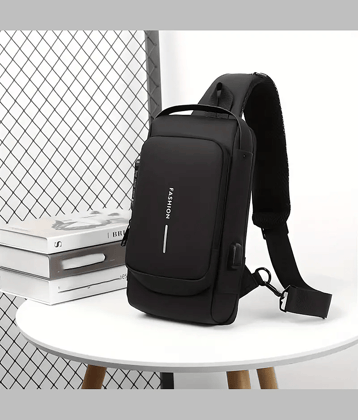 Gjshop Black Colorblocked Messenger Bag
