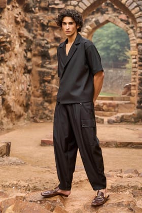 TAPERED ZIP PANT-32 / Black