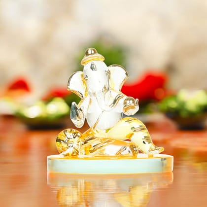 Lord Ganesha Glass Decorative Idol Lord Ganesha Glass Decorative Idol