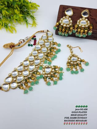 ZEVAR I Kundan Choker Necklace With Earring & Mangtika