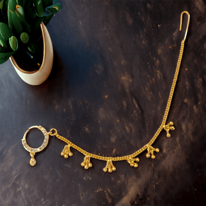 Radiant Gold Elegance Nose Pin-White / Gold Plated / Free Size