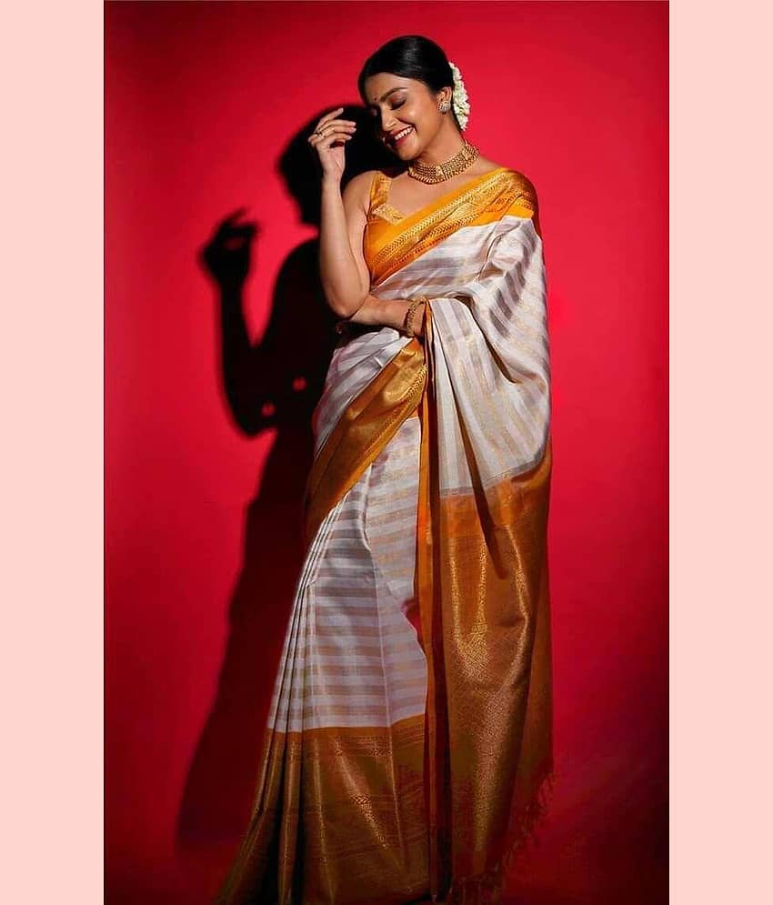 fab woven Art Silk Woven Kanjeevaram Sarees With Unstitched Blouse Piece ( White )