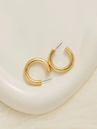 Everyday Hoop Earring