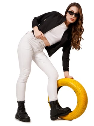 Blueficus Women’s Lightweight Windcheater Jacket with Front Zip & High Neck – Casual & Sportswear