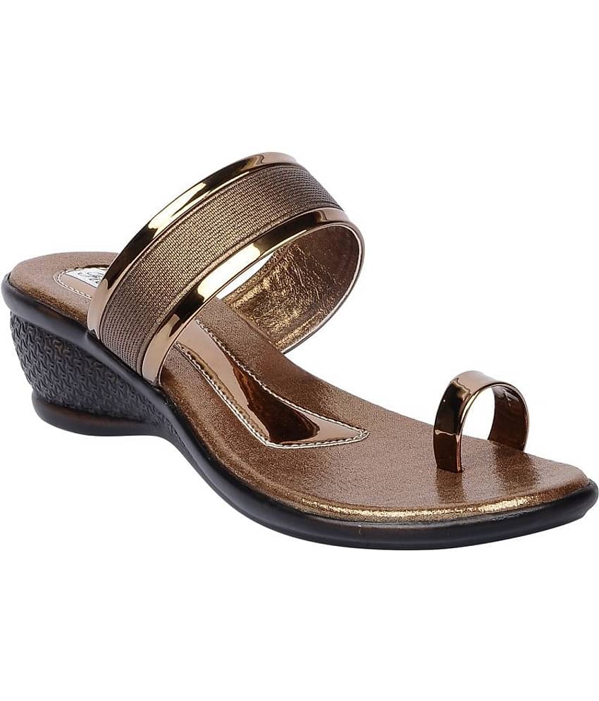 Feel It Brown Wedges Heels