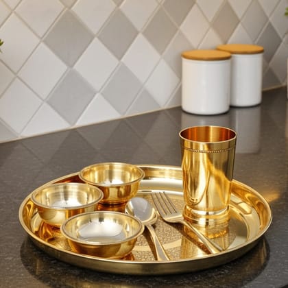 Pure Brass Thali Set 7 Pcs. (BCMAS108 A)