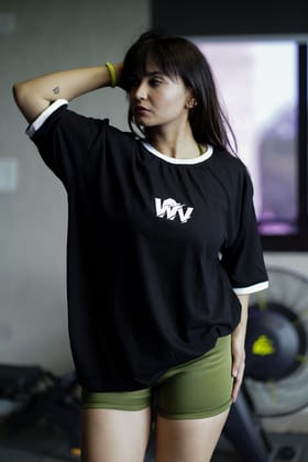 WILD OVERSIZED WHITE RIB COLLAR T-SHIRT (BLACK)-XS